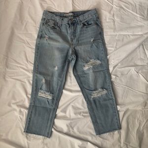 Distressed Light Wash Straight Leg Jeans